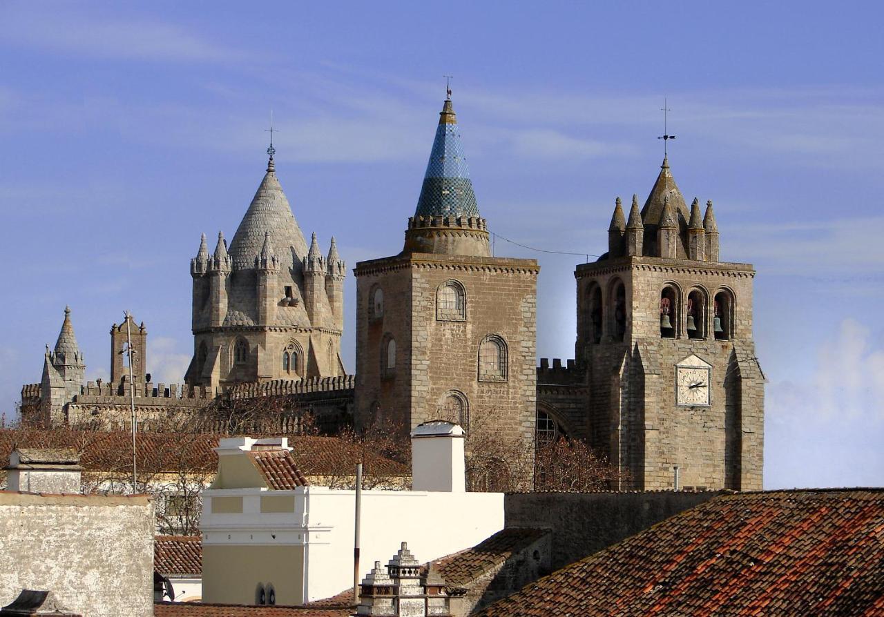 Casa Dos Limoeiros Apartment Evora Bagian luar foto